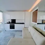 Apartamento - Frontline 3br Apartment, Puerto Banus *