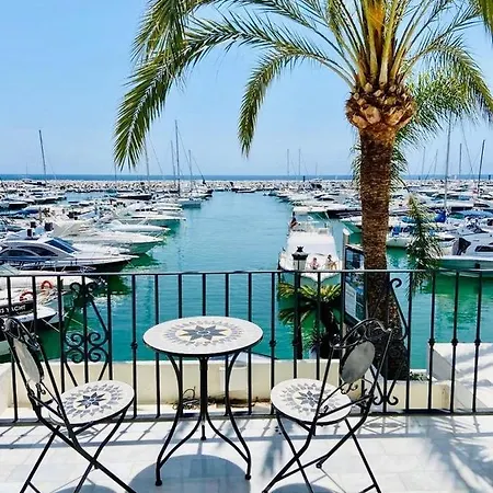 Marbella Home Rentals - Frontline 3Br Apartment, Puerto Banus マルベーリャ