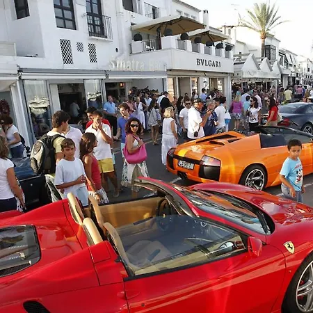 Marbella Home Rentals - Frontline 3Br Apartment, Puerto Banus マルベーリャ