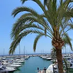 Apartment - Frontline 3br Apartment, Puerto Banus Marbella