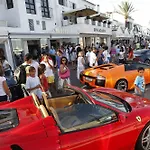 - Frontline 3br Apartment, Puerto Banus Marbella