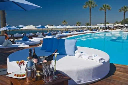- Frontline 3br Apartment, Puerto Banus Daire Marbella