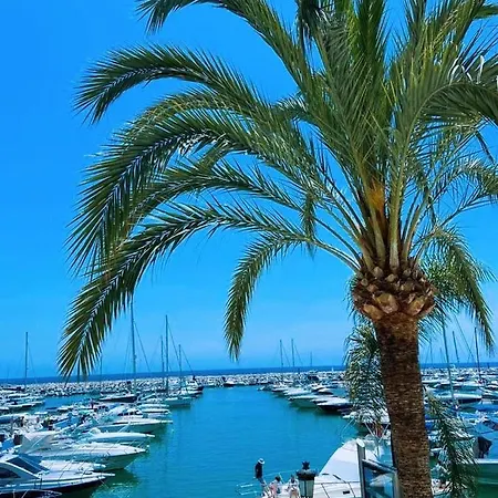 Apartment First Line Puerto Banus Harbour, 3 bedroom Luxury Apartment, Marbella *