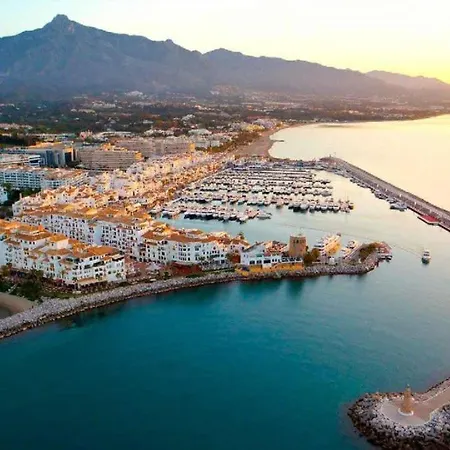 First Line Puerto Banus Harbour, 3 bedroom Luxury Apartment, Marbella *